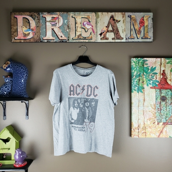 AC/DC Tops - AC/DC highway to hell t shirt size large